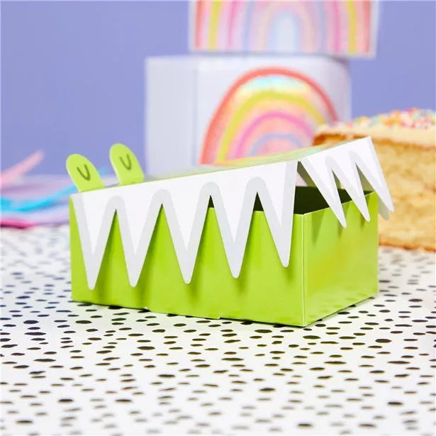 Croc Cake Boxes (10 pack - 9.5 cm x 5.5cm x 3.5cm)